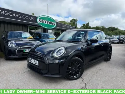 Used Mini Cooper Classic 136 HP (100 kW) 2023 Black Hatchback