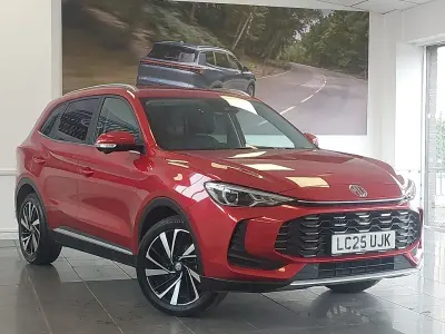 Used MG ZS Trophy 196 HP (144 kW) 2025 Red SUV
