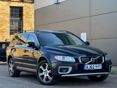 Used Volvo XC70 SE Lux 175 HP (128 kW) 2013 Black Estate