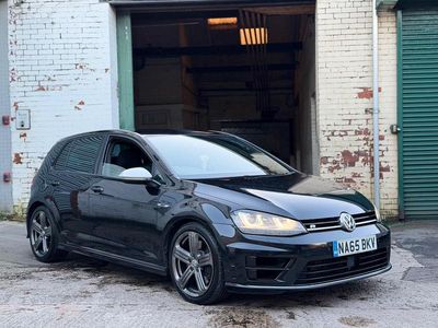 Black Used 2015 VW Golf VII R Hatchback | £9,795 (Good price)