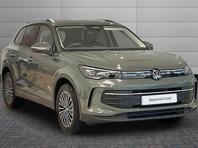 New VW Tiguan Match 150 HP (110 kW) 2025 Cipressino green SUV