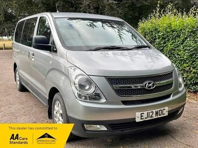 Silver Used 2012 Hyundai I800 Style MPV | £5,500 (Good price)