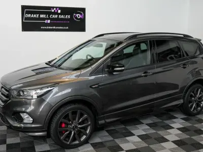 Usado Ford Kuga ST-Line 120 HP (88 kW) 2019 Cinzento SUV