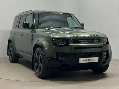 Used Land Rover Defender SE Dynamic 249 HP (183 kW) 2026 Green SUV