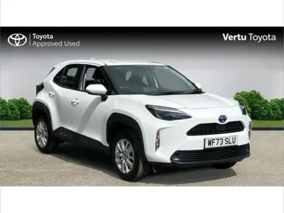 Used Toyota Yaris Cross 113 HP (83 kW) 2023 White SUV