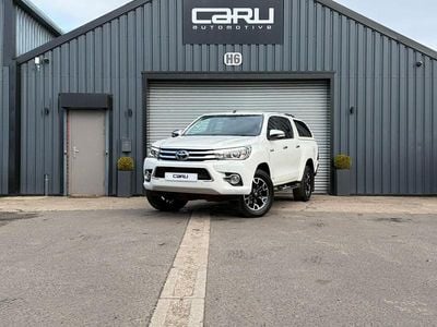 White Used 2017 Toyota HiLux Pickup | £12,999 (A bit pricey)