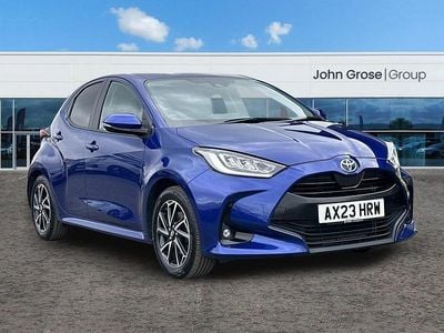 Used Toyota Yaris Hybrid Design 2023 Blue Hatchback