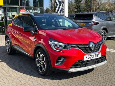 Used Renault Captur Techno 91 HP (66 kW) 2023 Flame red  SUV