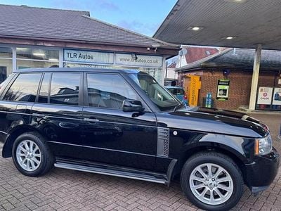Black Used 2011 Land Rover Range Rover Vogue SUV | £10,490 (Super price)