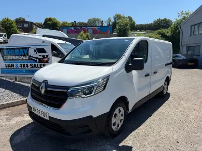 Used Renault Trafic Business 2022 White MPV