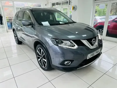 Used Nissan X-Trail Tekna 163 HP (119 kW) 2016 Grey SUV