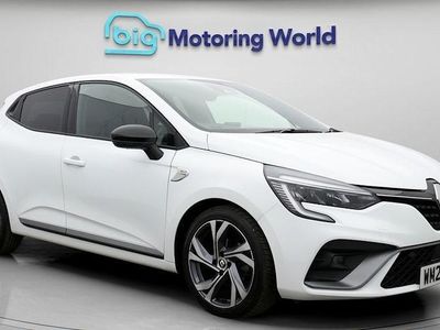Used Renault Clio V RS Line 90 HP (66 kW) 2023 White Hatchback