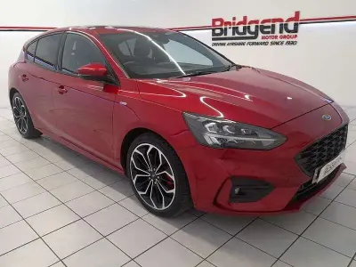 Used Ford Focus ST-Line X 2020 Red Hatchback