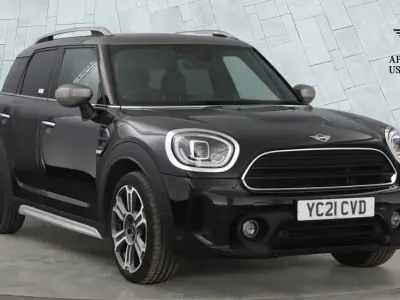 Used Mini Cooper Countryman Exclusive 134 HP (98 kW) 2021 Black SUV