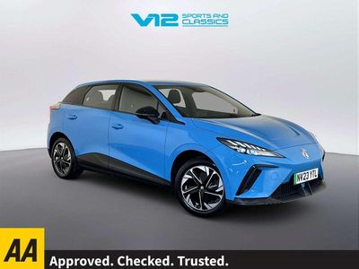 Begagnad MG MG4 EV SE 63 kW (87 HK) 2023 Blå Halvkombi