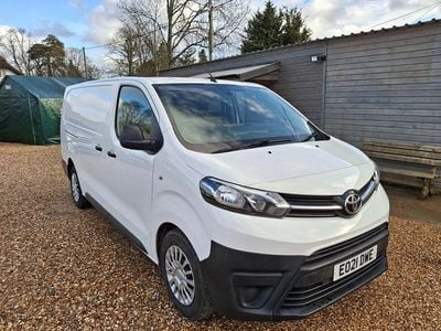 White Used 2021 Toyota Proace MPV | £14,495 (Good price)