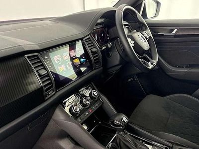 Used Skoda Kodiaq SportLine 150 HP (110 kW) 2023 Race blue metallic SUV