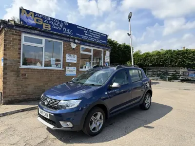 Gebraucht Dacia Sandero Stepway Ambiance 90 PS (66 kW) 2017 Blau Kleinwagen