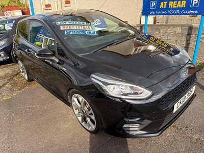 Begagnad Ford Fiesta ST-Line 140 HK (102 kW) 2018 Svart Halvkombi