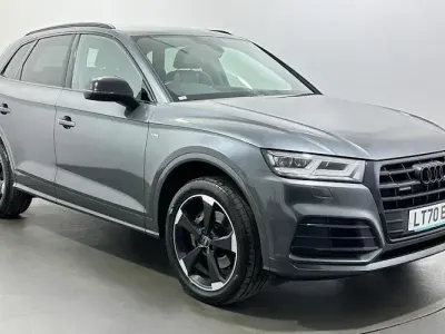 Usado Audi Q5 Black Edition 245 CV (180 kW) 2020 Gris SUV