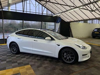 Used Tesla Model 3 Long Range AWD 366 kW (498 HP) 2021 White Sedan