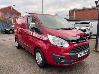 Red Used 2013 Ford Transit Custom Limited Van | £4,490 (Super price)