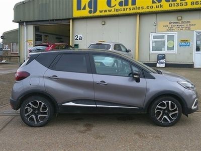 used Renault Captur 0.9 ICONIC TCE 5d 89 BHP