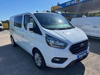 Begagnad Ford Transit Custom Limited 130 HK (95 kW) 2022 Vit Van