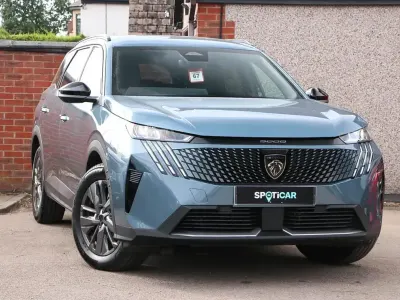 Used Peugeot 5008 Allure 143 HP (105 kW) 2025 Blue SUV
