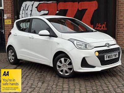 Used Hyundai i10 SE 87 HP (63 kW) 2019 White Hatchback