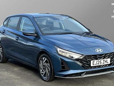 Used Hyundai i20 Advanced 100 HP (73 kW) 2025 Blue Hatchback