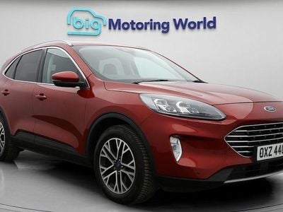Used Ford Kuga Titanium 120 HP (88 kW) 2020 Red SUV