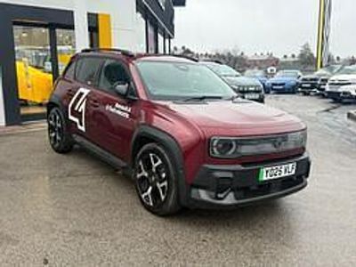 Carmin red New 2025 Renault R4 Komfort Estate | £24,995 (Good price)