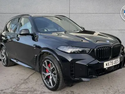 Begagnad BMW X5 M Sport 482 HK (354 kW) 2025 Svart SUV