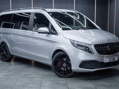 Mercedes V220