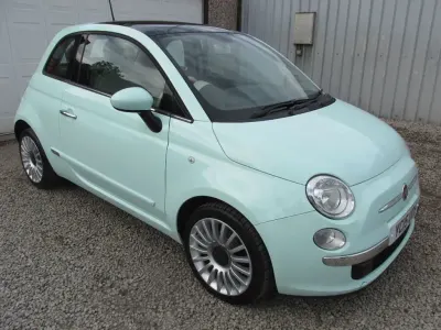 Used Fiat 500 Lounge 69 HP (50 kW) 2015 Green Hatchback