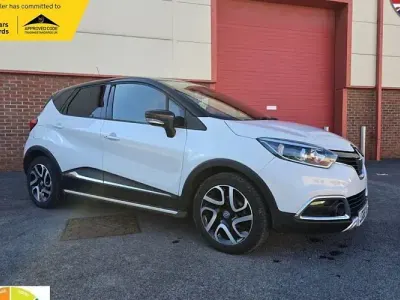 Usado Renault Captur Iconic 110 HP (80 kW) 2016 Branco SUV