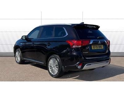 Begagnad Mitsubishi Outlander P-HEV 174 HK (127 kW) 2019 Svart SUV