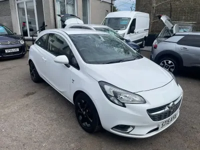Second-hand Vauxhall Corsa SRi 2015 Alb Hatchback