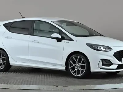 Second-hand Ford Fiesta ST-Line 101 CP (74 kW) 2022 Alb Hatchback