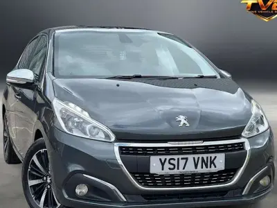 Usado Peugeot 208 Allure Premium 82 HP (60 kW) 2018 Citadino