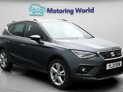 Używany Seat Arona FR 110 KM (80 kW) 2021 Szary SUV