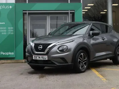 Used Nissan Juke N-Connecta 112 HP (82 kW) 2024 Grey SUV