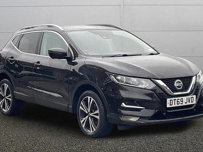Used Nissan Qashqai N-Connecta 140 HP (102 kW) 2020 Black SUV