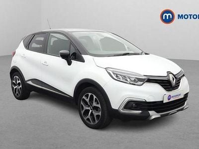 Used Renault Captur Dynamique 90 HP (66 kW) 2017 White/black SUV