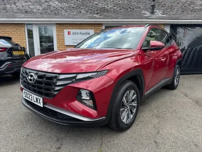 Used Hyundai Tucson SE 150 HP (110 kW) 2023 Red SUV