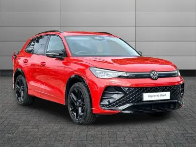 Used VW Tiguan R-line 147 HP (108 kW) 2026 Red SUV