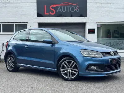 Used VW Polo R-line 110 HP (80 kW) 2016 Blue Hatchback