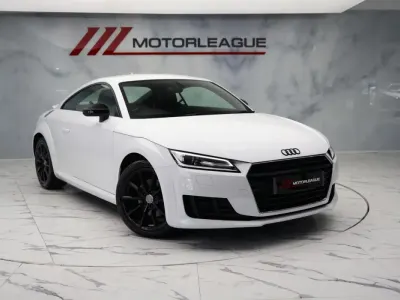 Begagnad Audi TT Sport 184 HK (135 kW) 2015 Vit Sportkupé