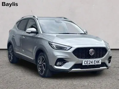 Usado MG ZS Exclusive 106 HP (77 kW) 2024 Prateado SUV